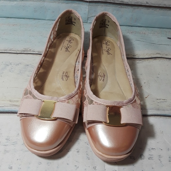 Soft Style by Hush puppies Lace Flats Slip On 7.5 - Picture 8 of 8